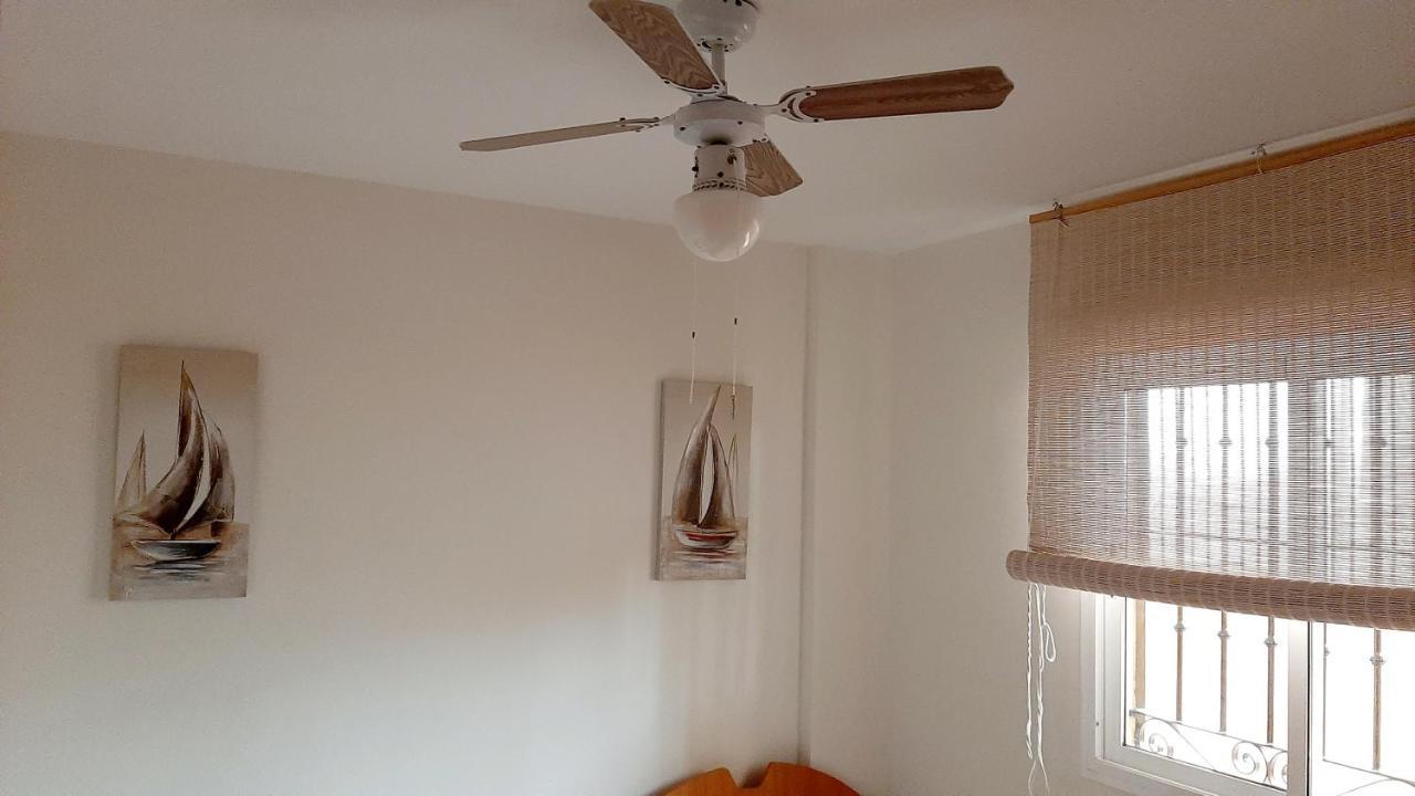 Apartamento De 2 Dormitorios, Gran Terraza, Vistas Al Mar Cerca Playa Carvajal Benalmádena Exterior photo