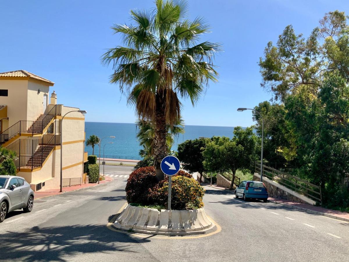 Apartamento De 2 Dormitorios, Gran Terraza, Vistas Al Mar Cerca Playa Carvajal Benalmádena Exterior photo