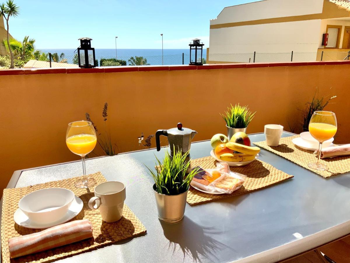 Apartamento De 2 Dormitorios, Gran Terraza, Vistas Al Mar Cerca Playa Carvajal Benalmádena Exterior photo