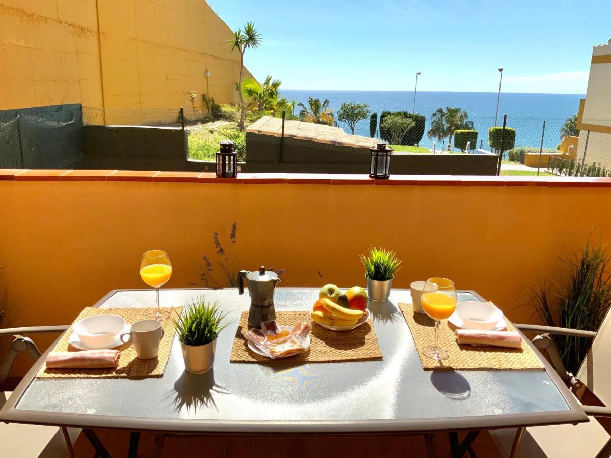 Apartamento De 2 Dormitorios, Gran Terraza, Vistas Al Mar Cerca Playa Carvajal Benalmádena Exterior photo